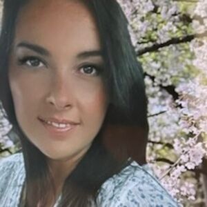 Meet your Posher, Rose